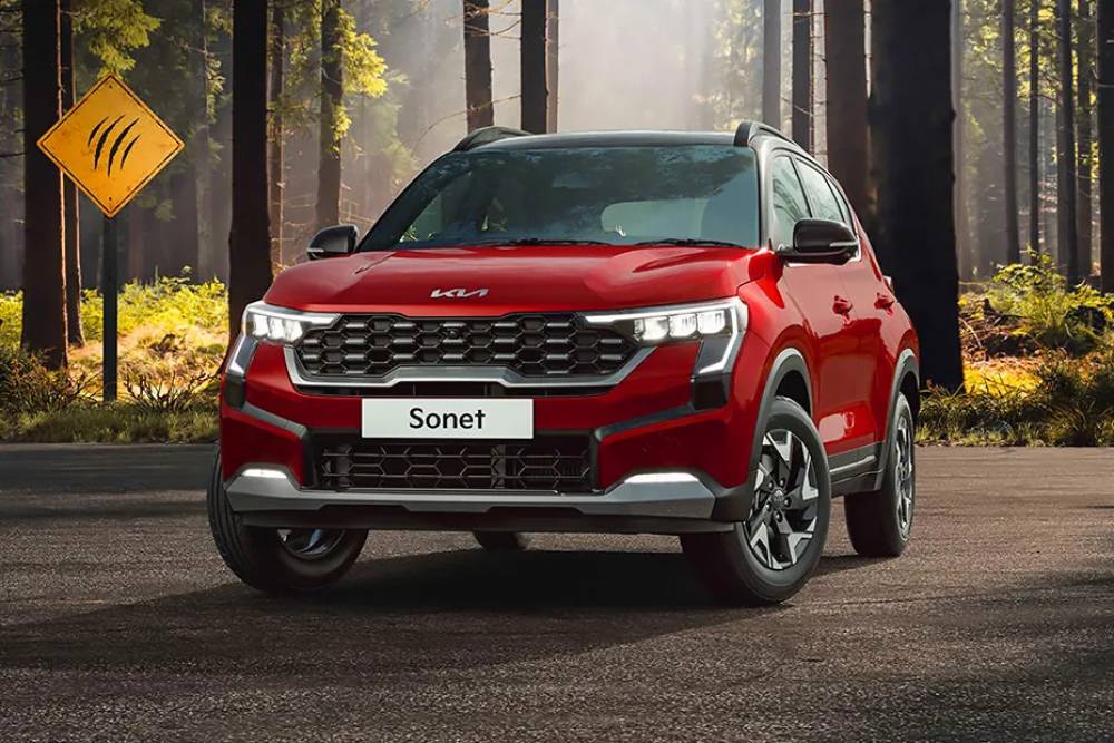 Exploring the Kia Sonet: A Compact SUV with Big Ambitions-image