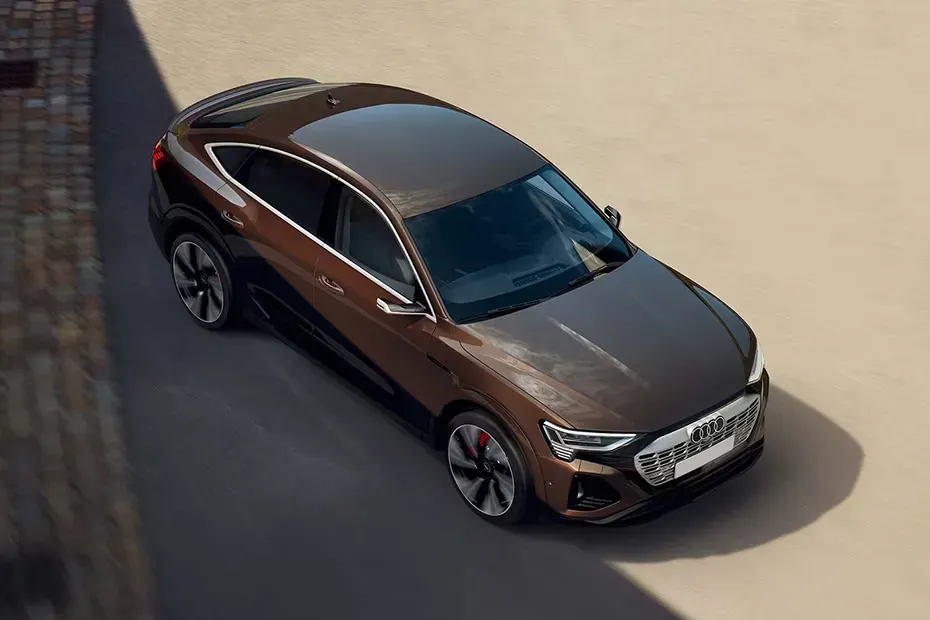 audi-q8-sportback-e-tron-top-view