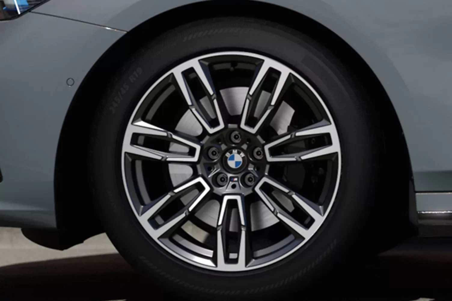 bmw-5-series-alloy-wheel