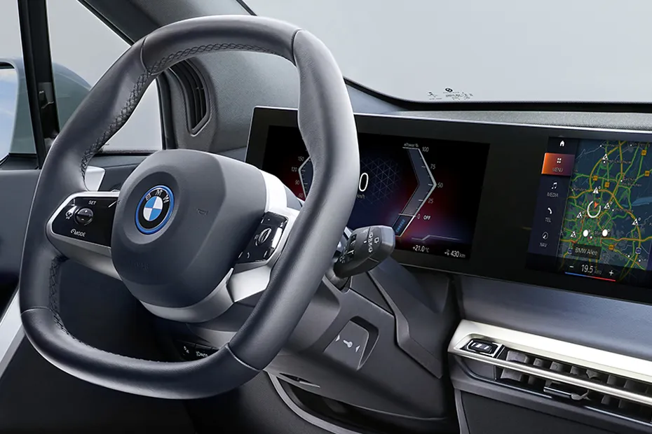 BMW iX