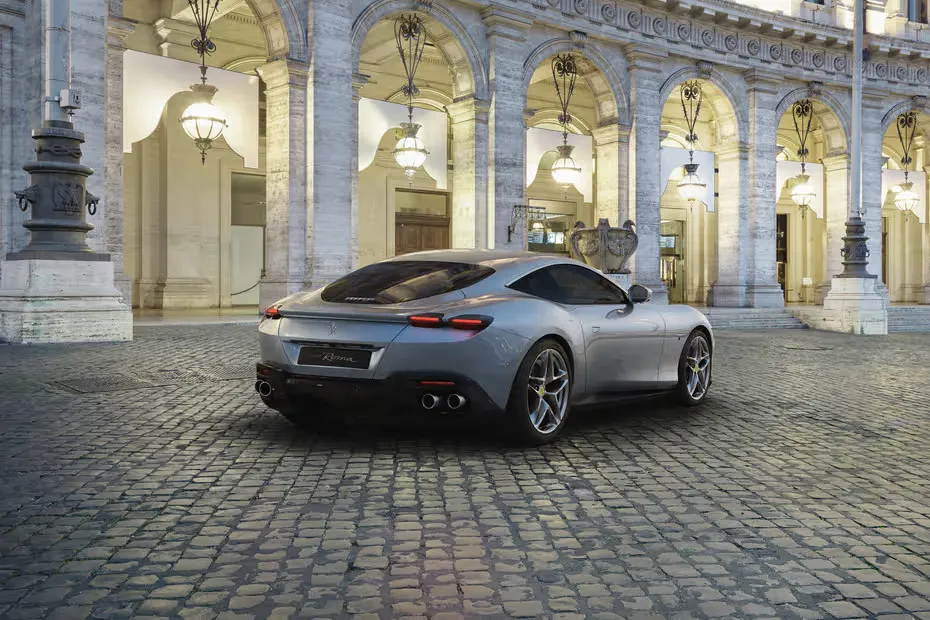 ferrari-roma-rear-right-view