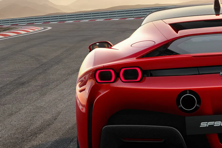 ferrari-sf90-stradale-taillight