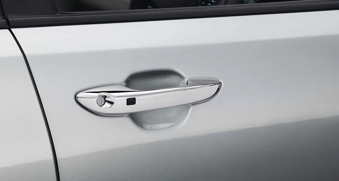 hyundai-aura-door-handle