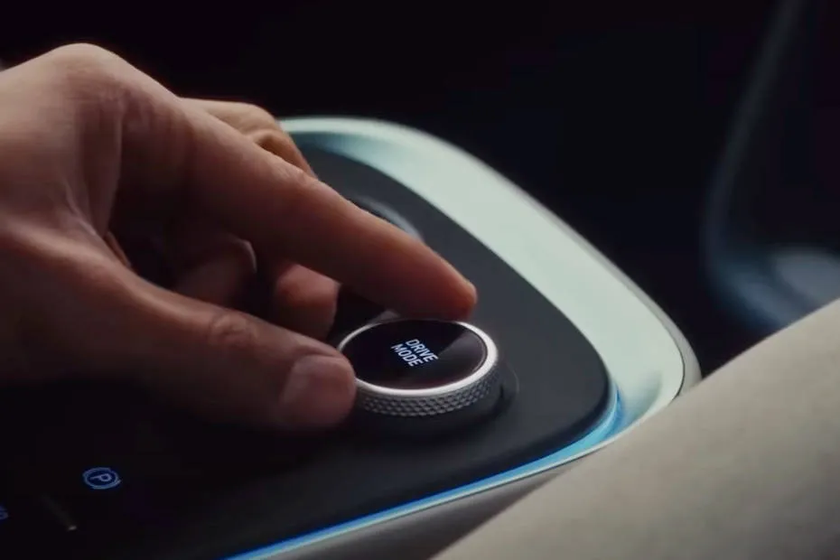 hyundai-creta-electric-car-mode-adjuster