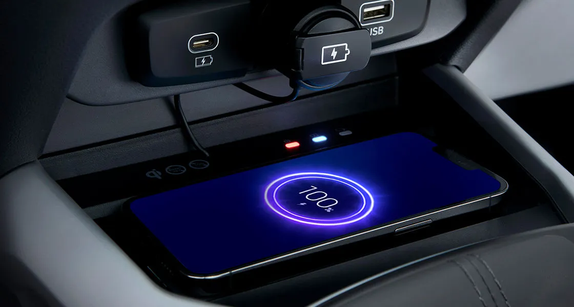 hyundai-grand-i10-nois-wireless-phone-charger