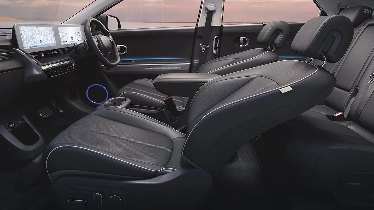 hyundai-iqniq-5-seats