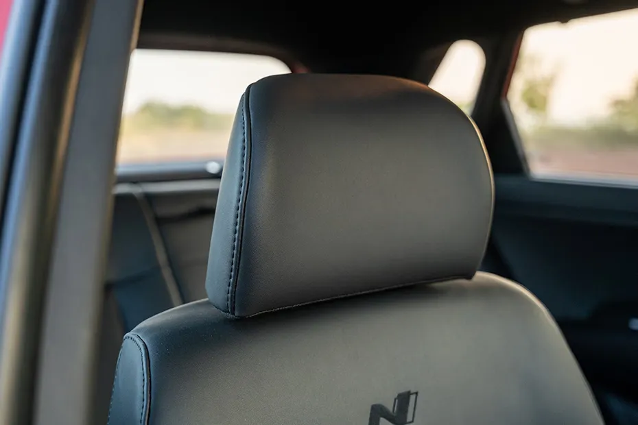 hyundai-venue-n-line-seat-headrest