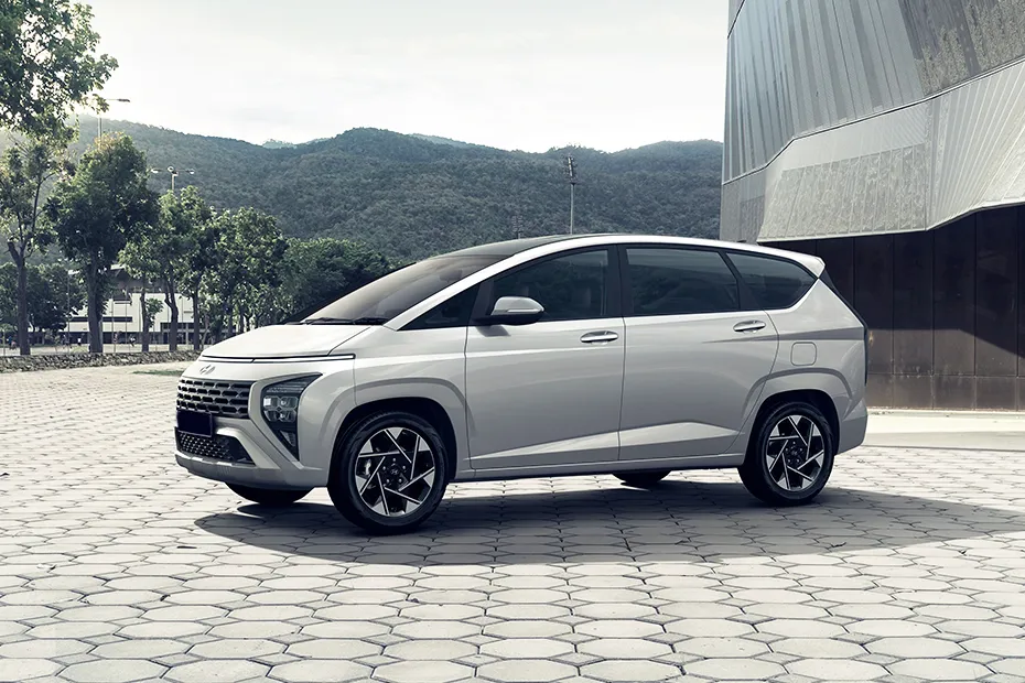 Hyundai Stargazer image