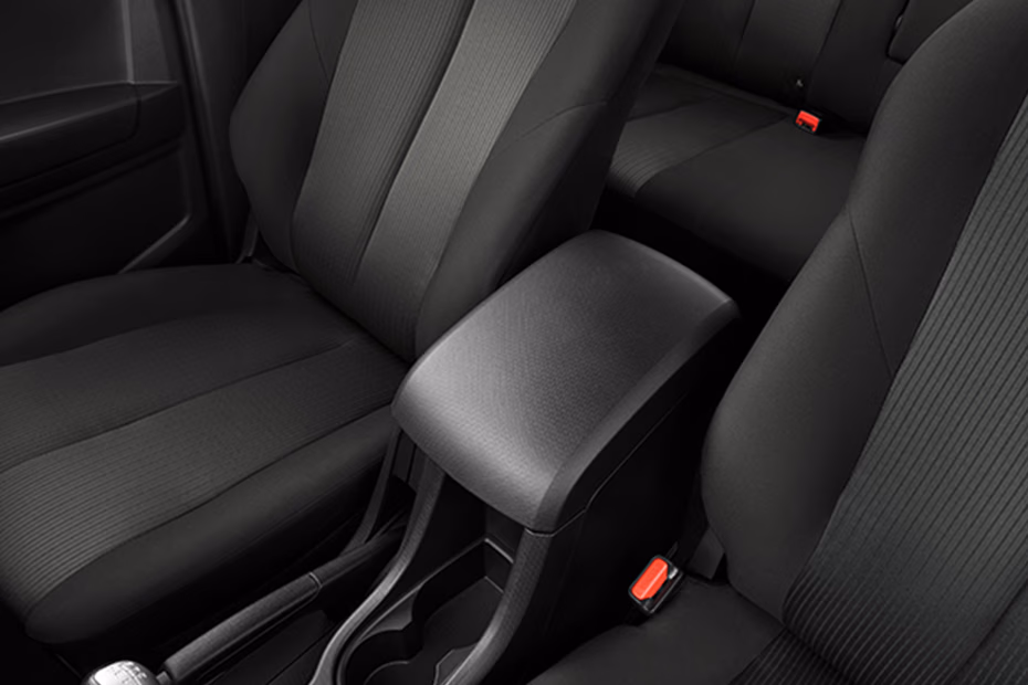 isuzu-hi-lander-front-armrest