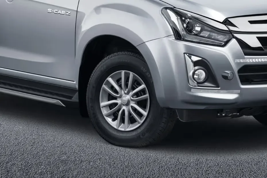 isuzu-s-cab-z-wheel