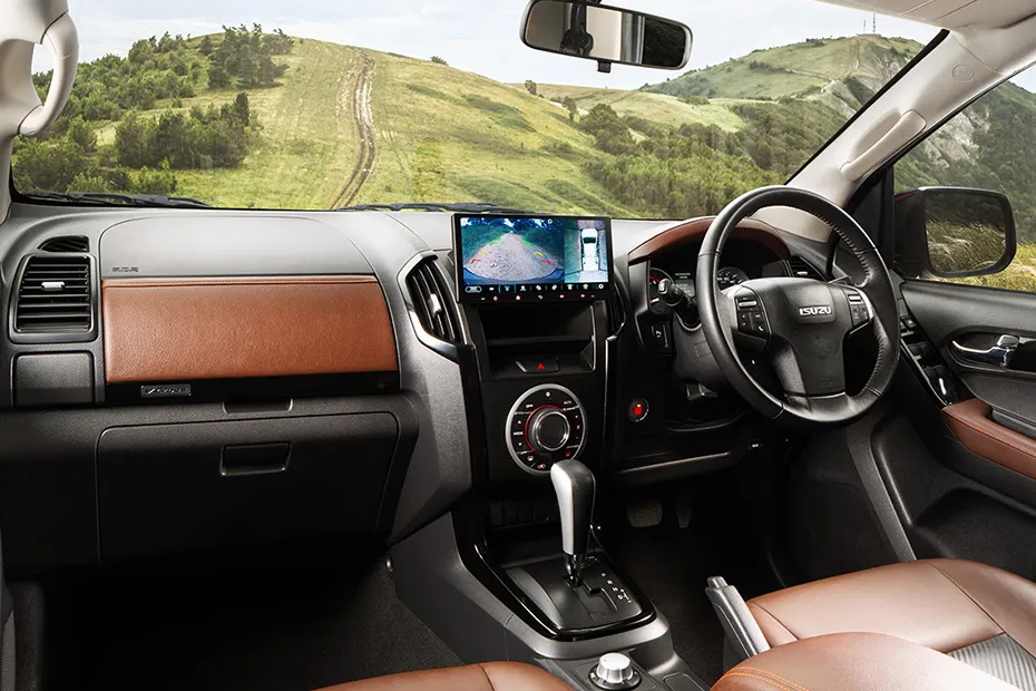 isuzu-v-cross-dashboard