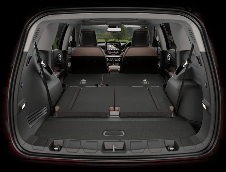 jeep-meridian-boot-space
