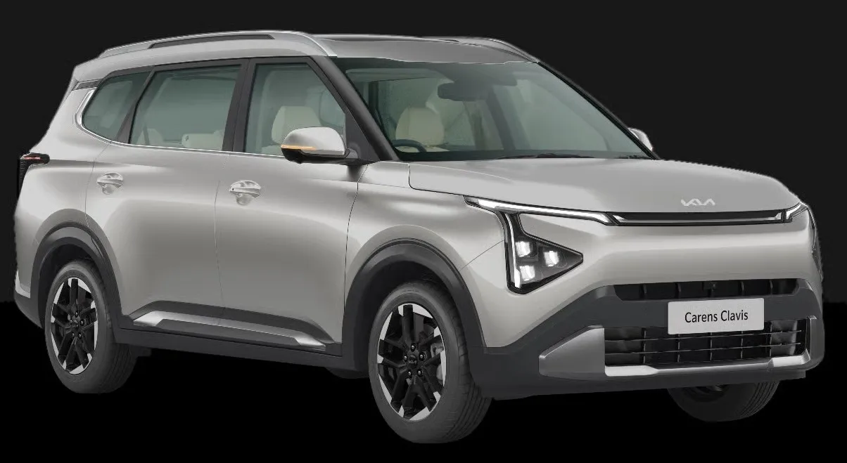 kia-carens-clavis-front-right-view