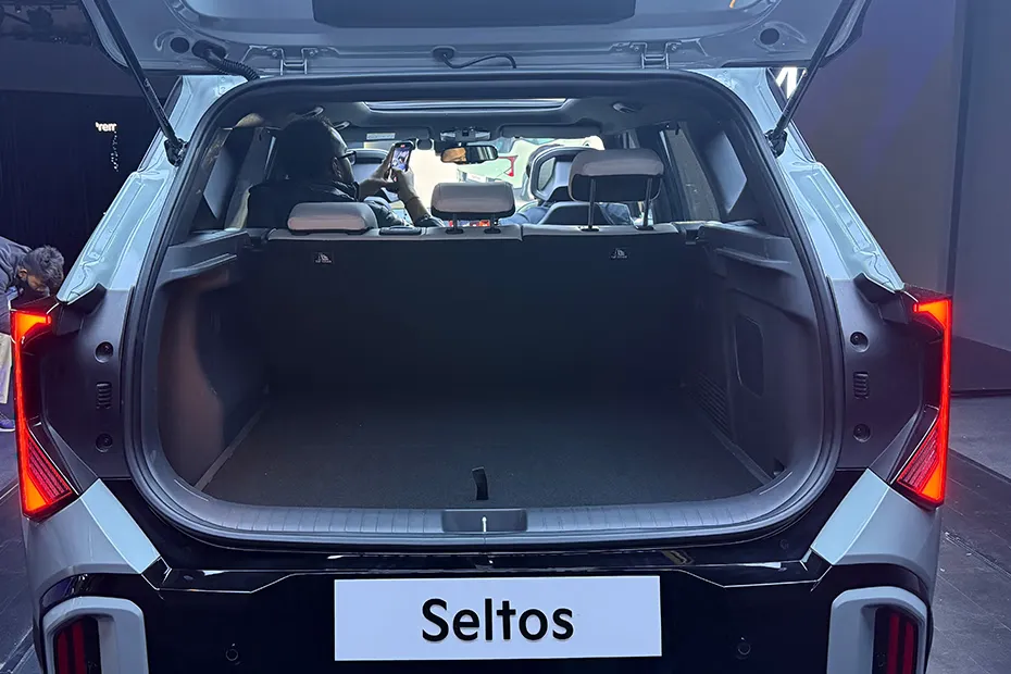 kia-seltos-boot-space