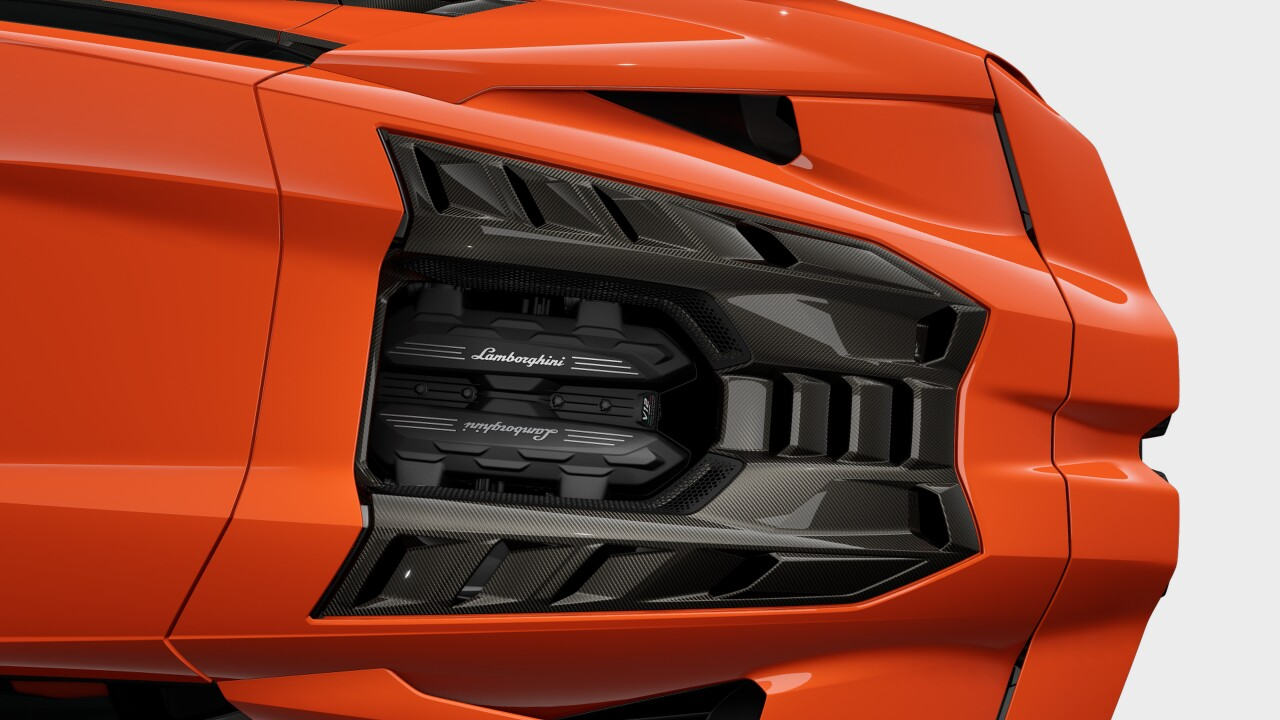 lamborghini-revuelto-rear-top-view