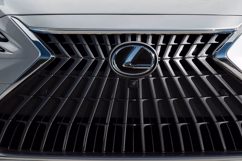 lexus-es-grille