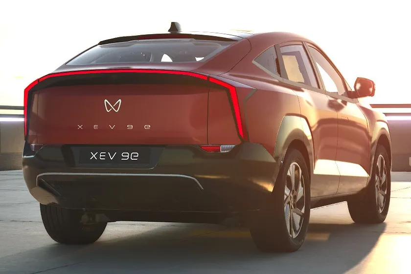 mahindra-xev-9e-rear-right-view