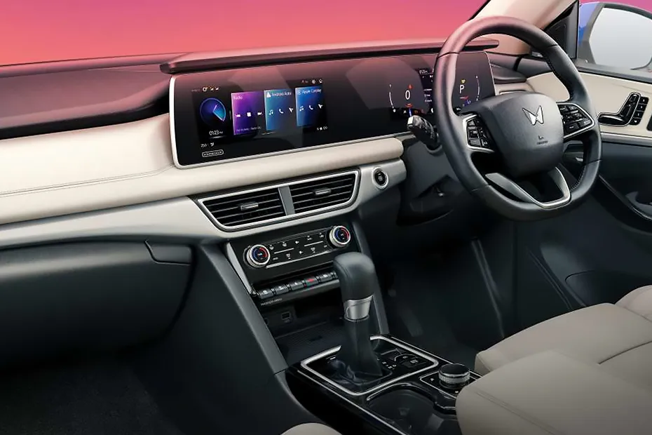 Mahindra XUV700