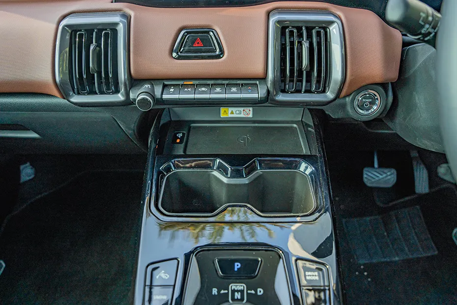 maruti-e-vitara-center-console