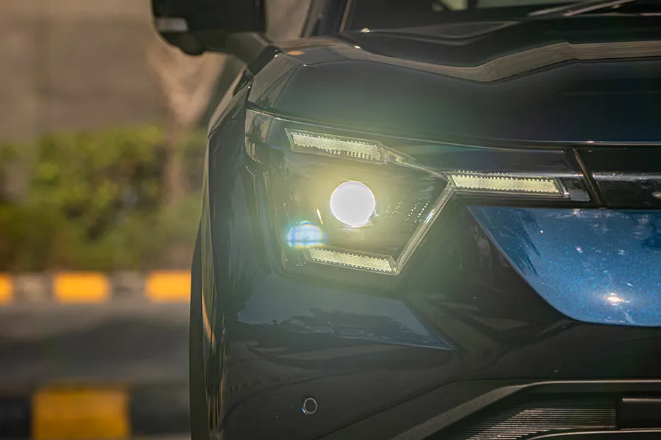 maruti-e-vitara-headlight