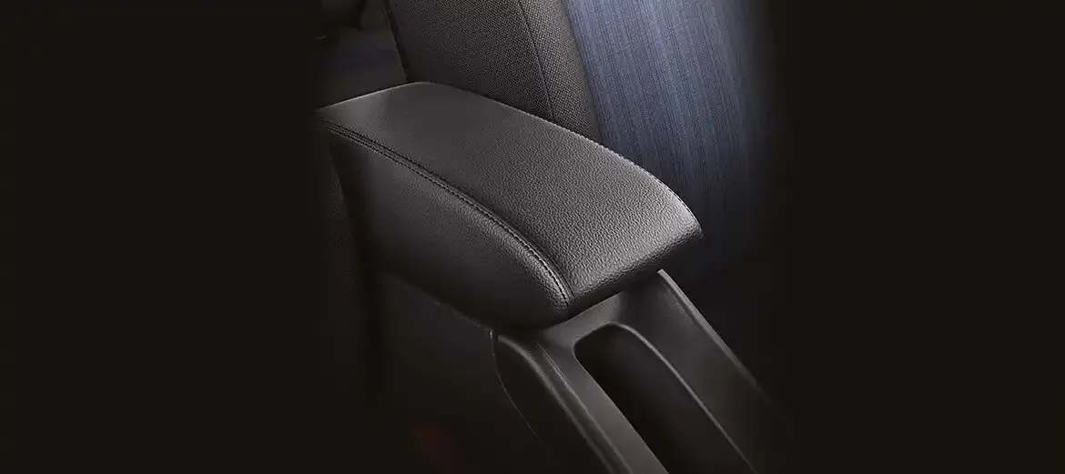 maruti-suzuki-baleno-armrest