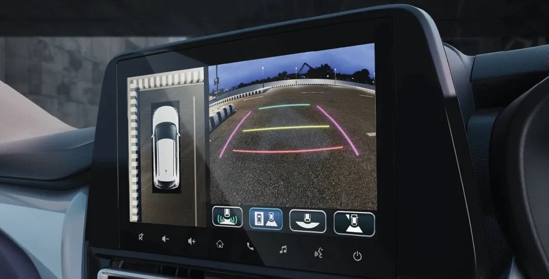 maruti-suzuki-baleno-parking-camera