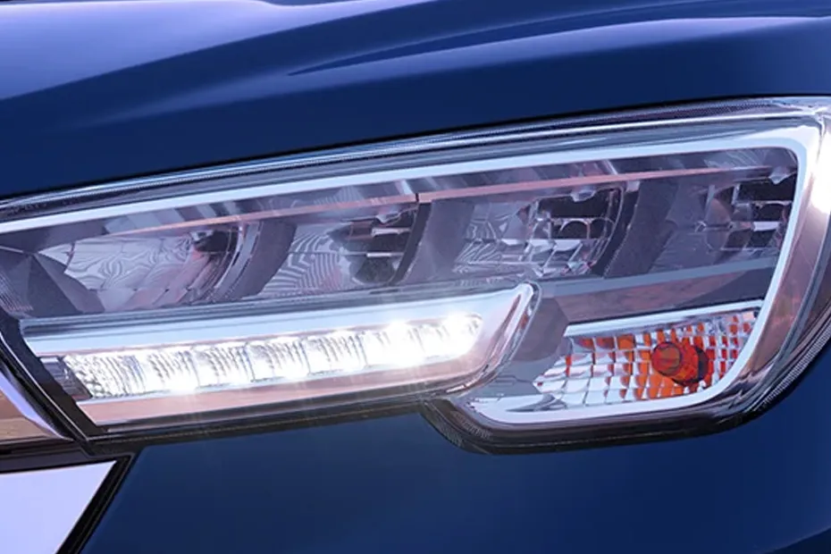 Maruti Suzuki XL6