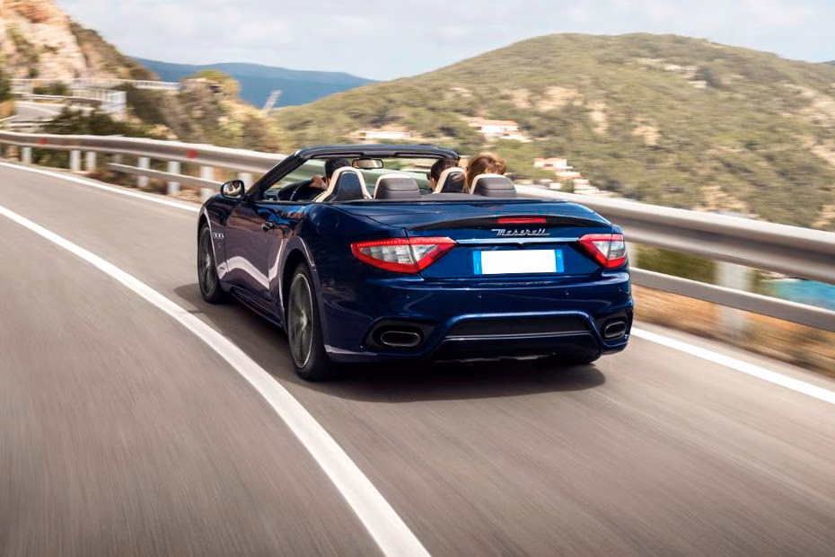 maserati-grancabrio-hands-free-boot-release