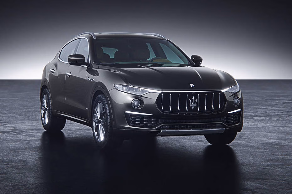 maserati-levante-front-right-view