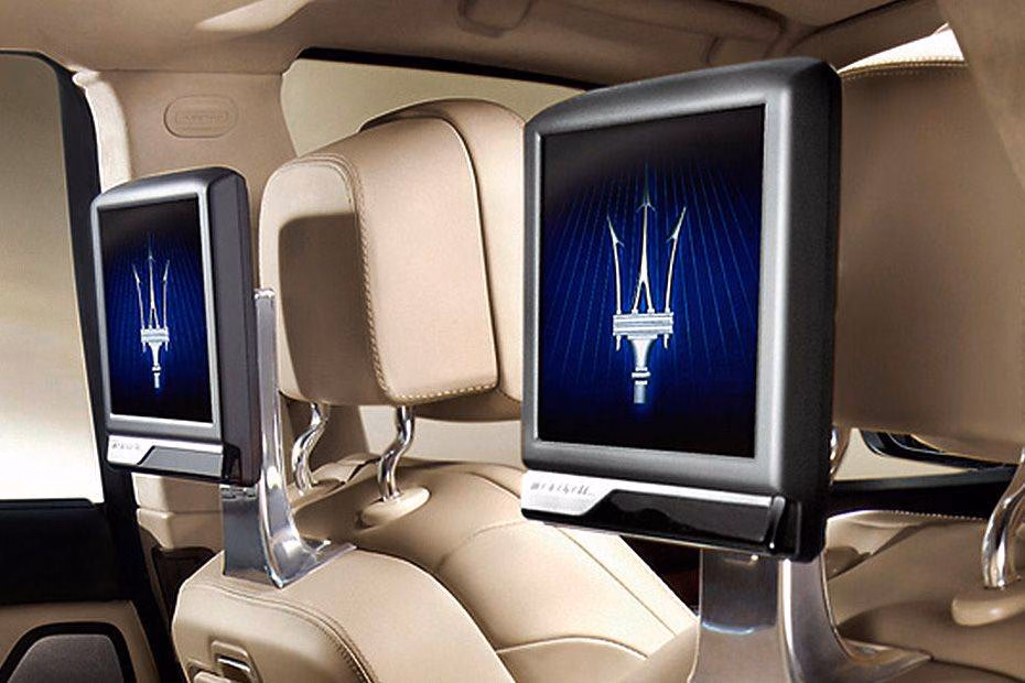 maserati-quattroporte-entertainment-system