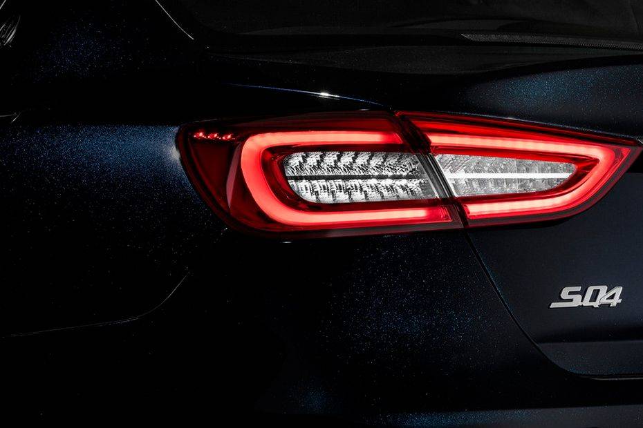 maserati-quattroporte-taillight