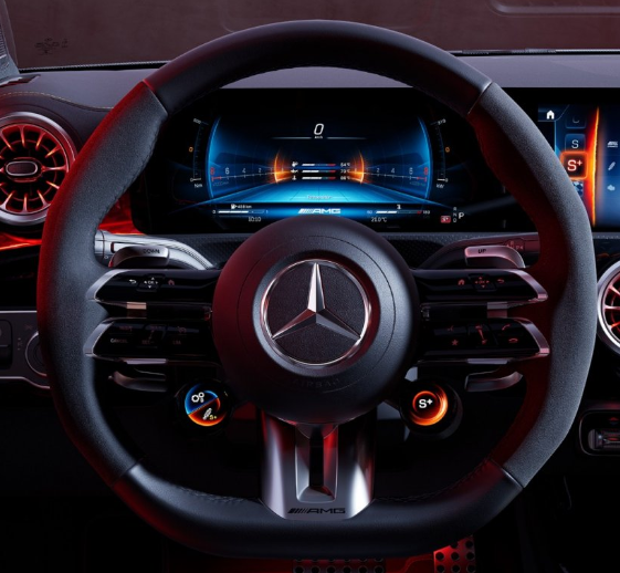 mercedes-benz-amg-a45-s-steering
