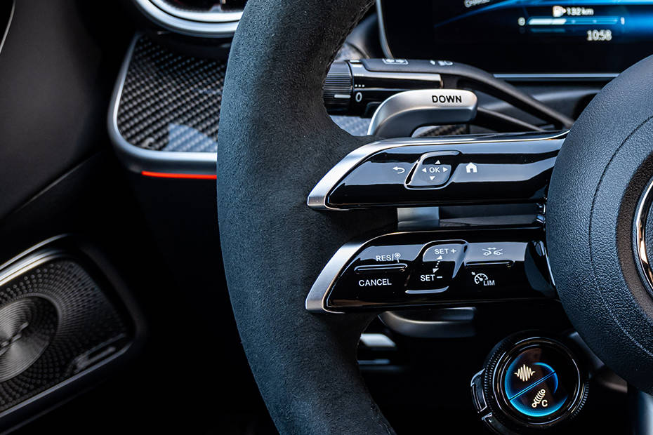 mercedes-benz-amg-c-63-steering-control