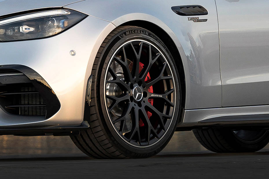 mercedes-benz-amg-c-63-wheel