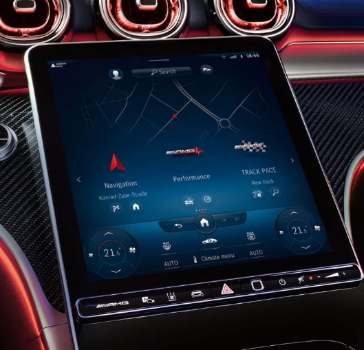 mercedes-benz-amg-c43-infotainment-system