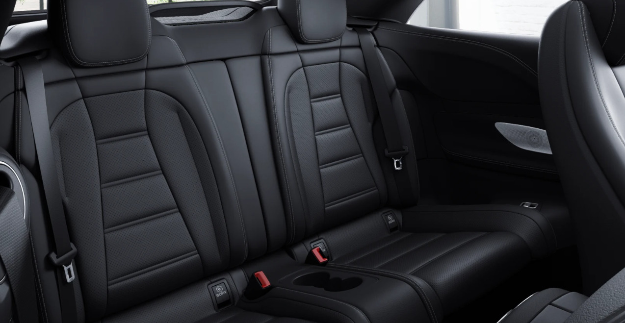 mercedes-benz-amg-e-53-cabriolet-rear-seats