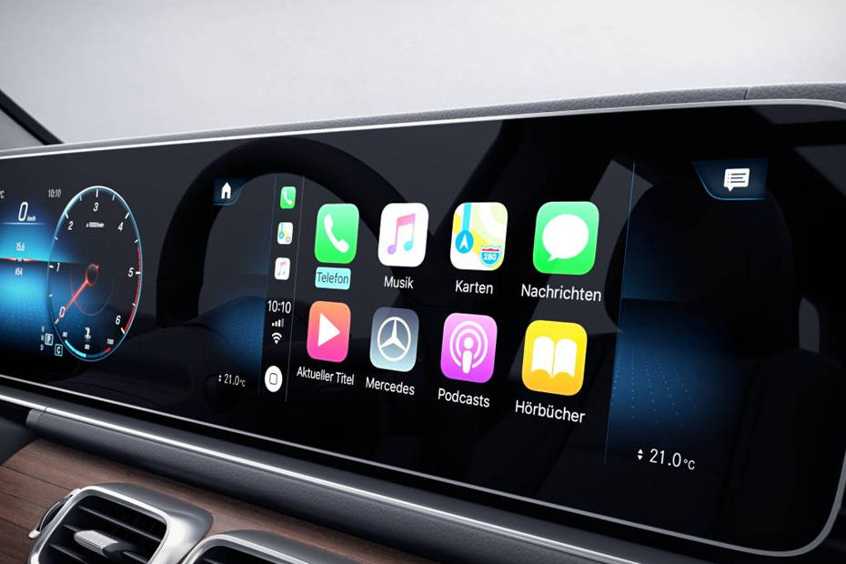 mercedes-benz-amg-gle-53-touch-screen