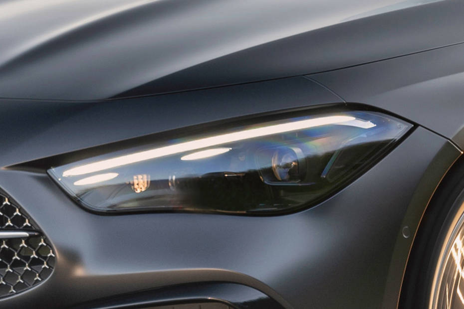 mercedes-benz-cle-cabriolet-headlight