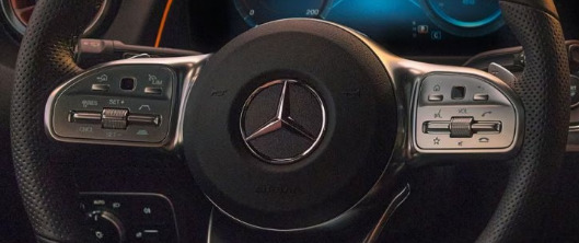 mercedes-benz-eqb-steering-with-conyrols