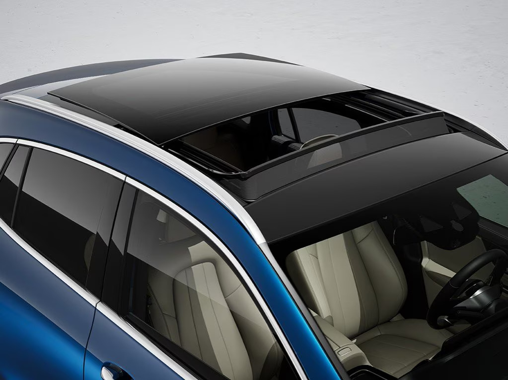mercedes-benz-gla-sunroof