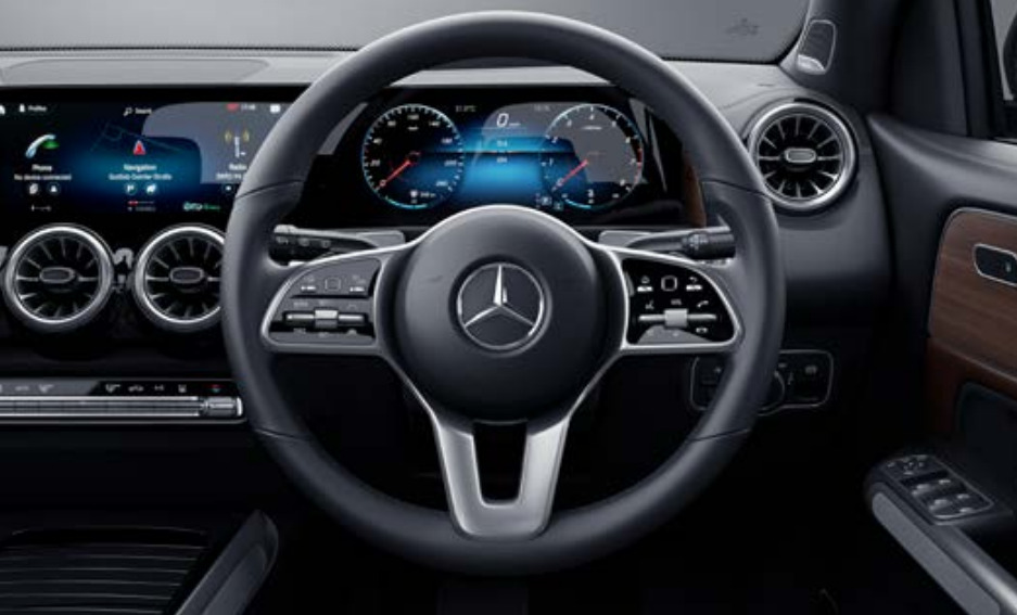 mercedes-benz-glb-steering