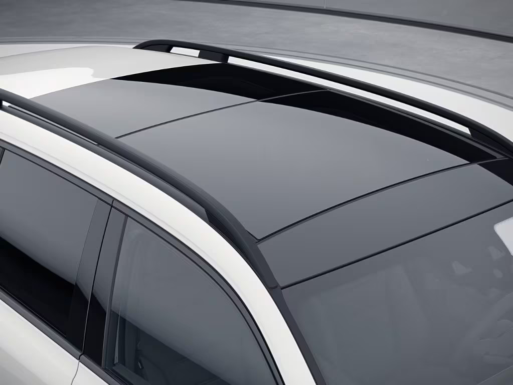 mercedes-benz-glb-top-view