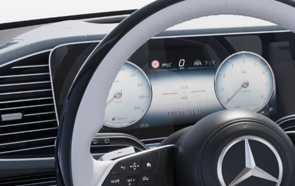 mercedes-benz-maybach-gls-instrument-console