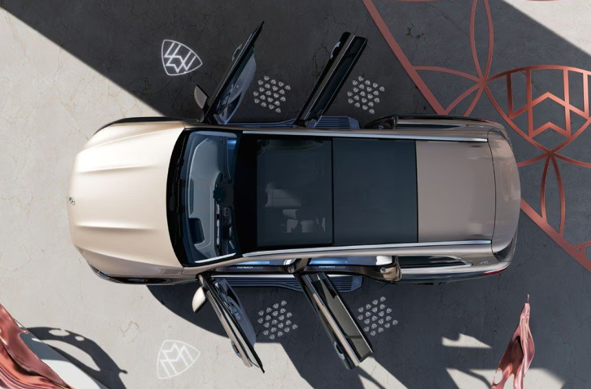 mercedes-benz-maybach-gls-top-view