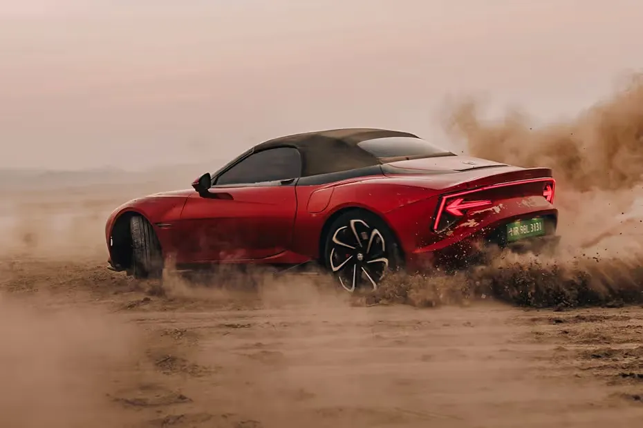 mg-cyberster-rear-left-view