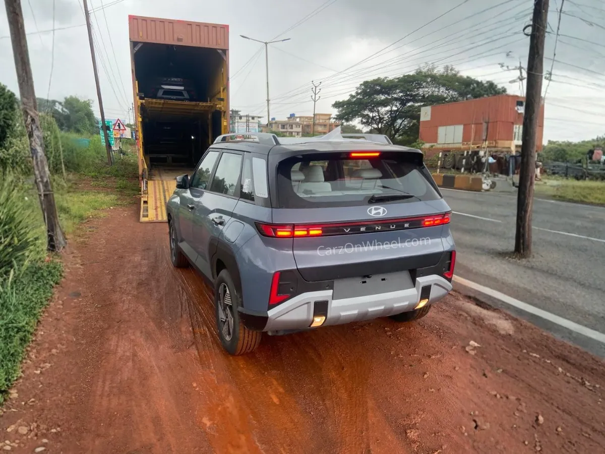 New Hyundai Venue Reaches Dealers Before Its Launch Tomorrow