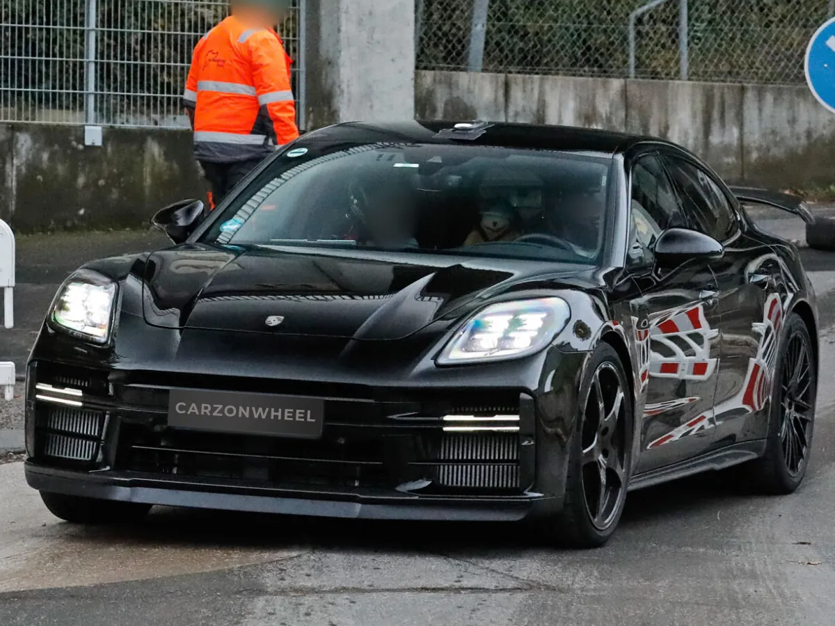 Porsche Panamera Turbo GT Spied, Could Have 760 PS Porsche Panamera Turbo GT Spied, Could Have 760 PS-image
