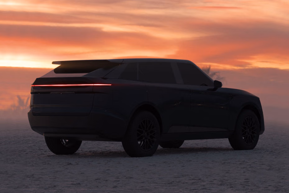 pravaig-defy-rear-right-view