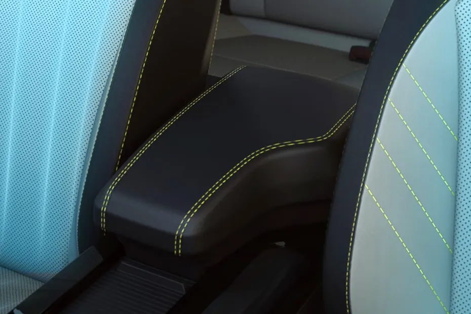 renault-kiger-armrest