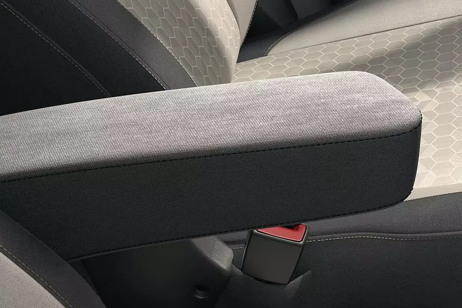 renault-triber-armrest